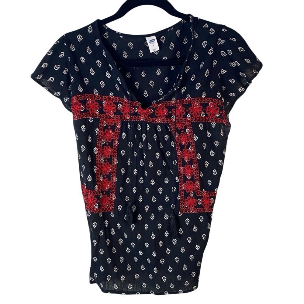 Old Navy Black and Red Patterned Top Sz M